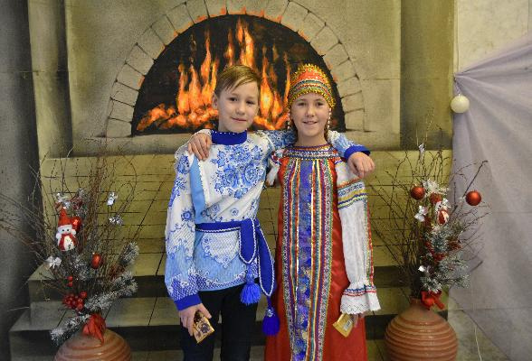  В г.о. Серпухов начались новогодние ёлки для детей