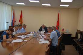 На оперативном совещании в Серпухове обсудили меры по снижению задолженности населения за услуги ЖКХ